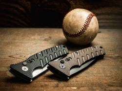 Boker Plus Strike Droppoint Coyote 01BO424