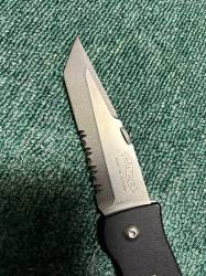 Walther® Illuminator Tanto 5.8207