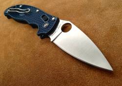 Σουγιάς Spyderco Manix C101PDBL2